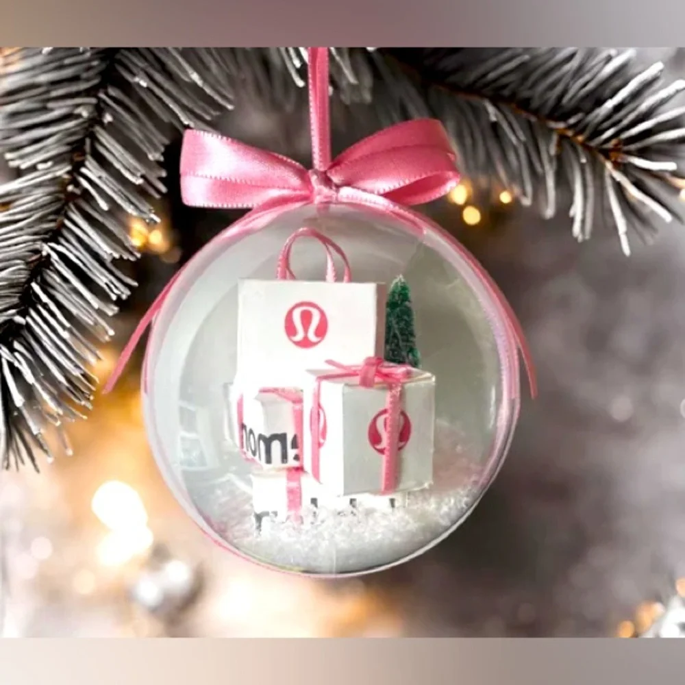 🎁🎁HOLIDAY GIFT WRAPPING & DIRECT GIFT SHIPPING🎄✈️ADD EXTRAS, HANDWRITTEN NOTES🎄💃 - Picture 1 of 4